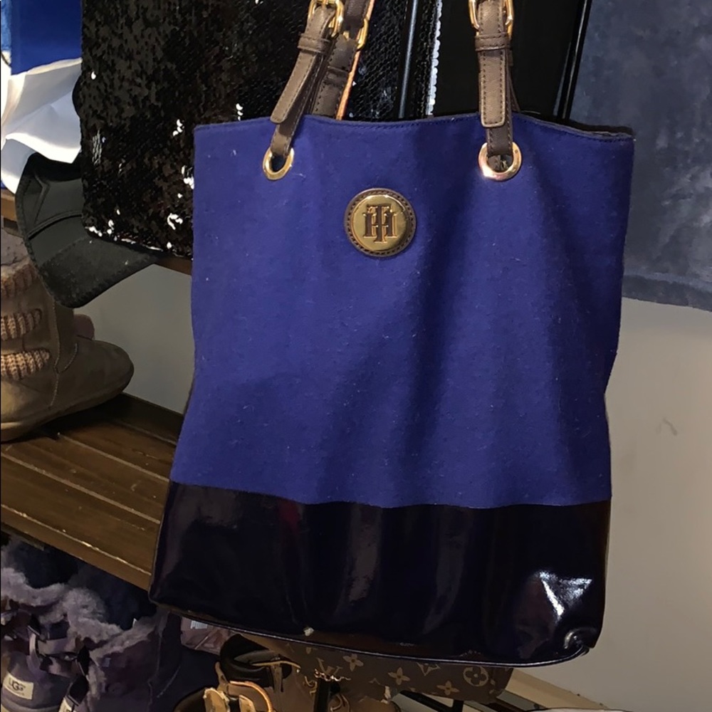 Tommy Hilfiger bag